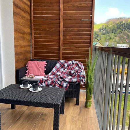 Bieszczady Apartament "Cicha Woda" Apartment อุสชิกีดอลเน ภายนอก รูปภาพ